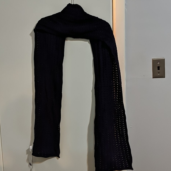 Scarf - Picture 2 of 2